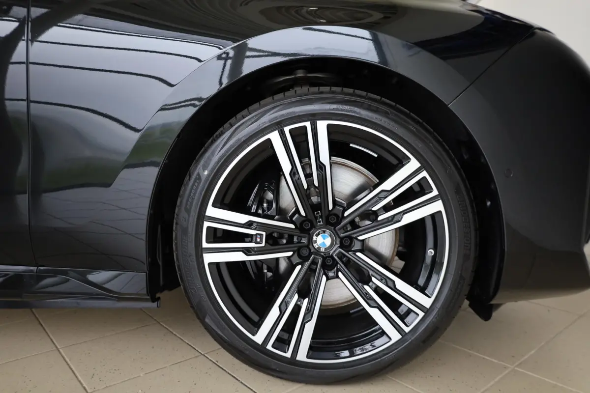 xDrive60 | M Sportpakket Pro | Massagestoelen | Sky Lounge Panoramadak | Elektr. Trekhaak