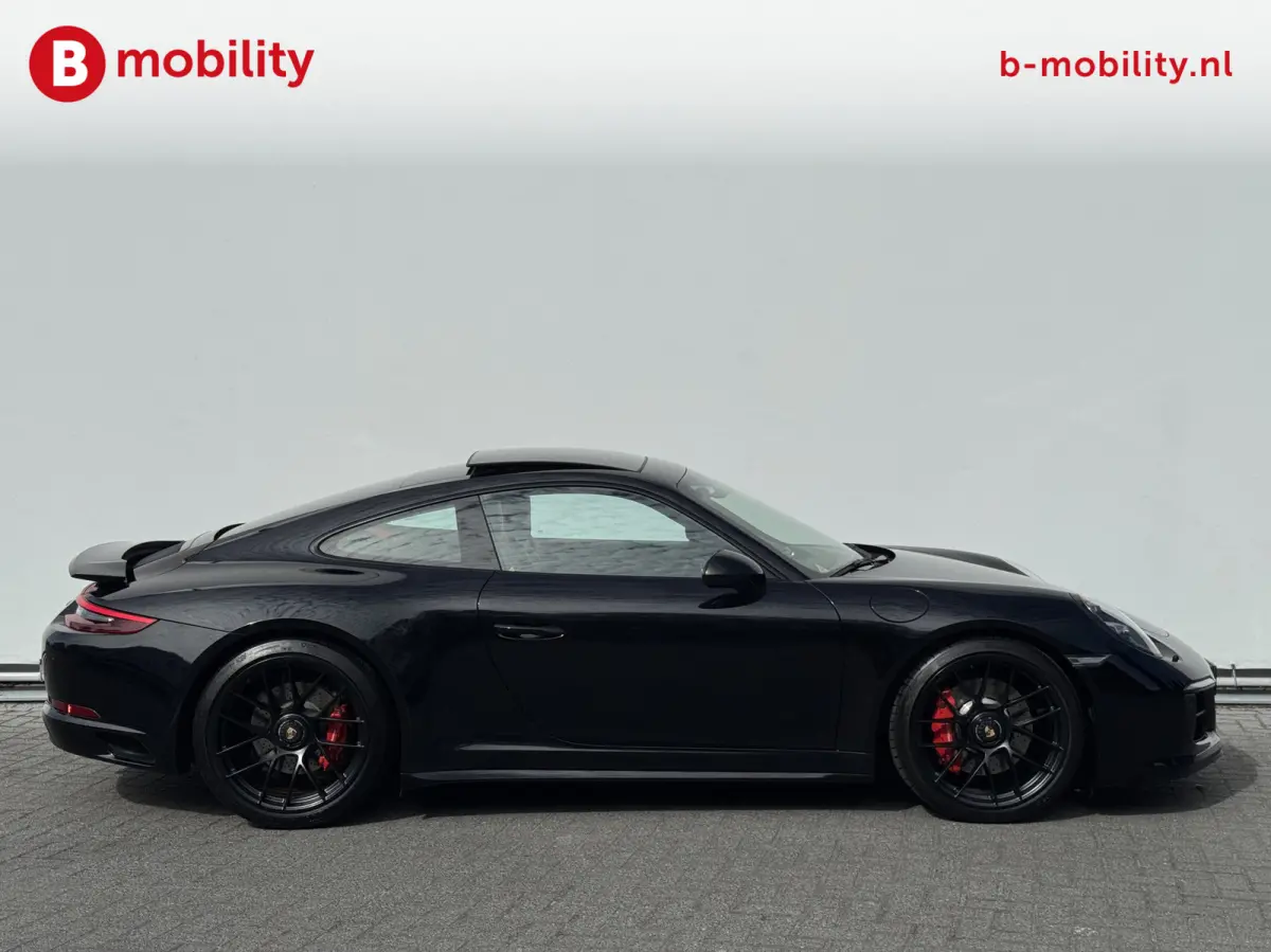 991 3.0 Carrera 4 GTS Org. NL Dealer Auto Sport Chrono | Nose Lift | PDLS Plus | Adaptieve Voorstoelen | Park Assist Achteruitrijcamera | Stuur/stoel Verwarming | DAB
