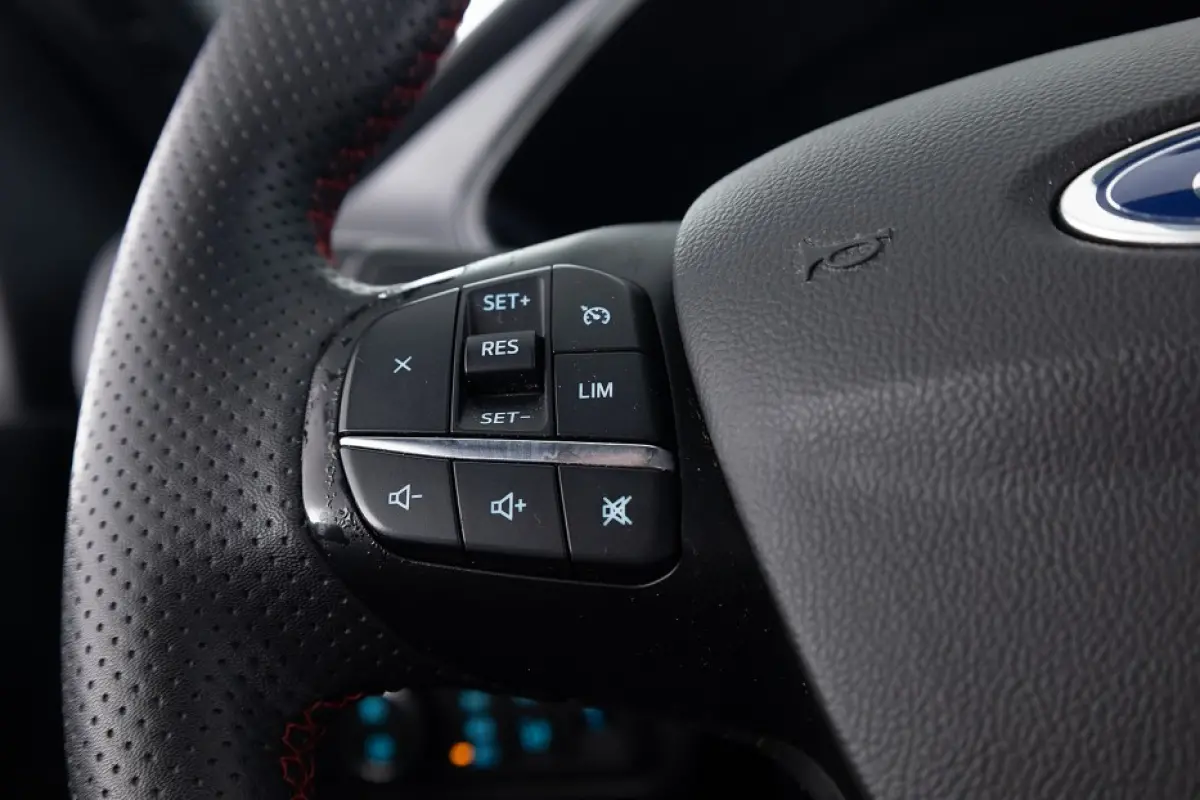 2.5 PHEV ST-Line | Full LED | NAVI | CAMERA