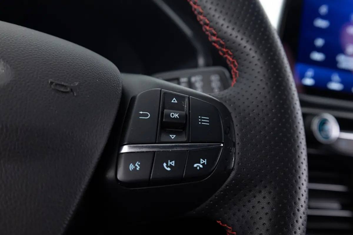 2.5 PHEV ST-Line | Full LED | NAVI | CAMERA