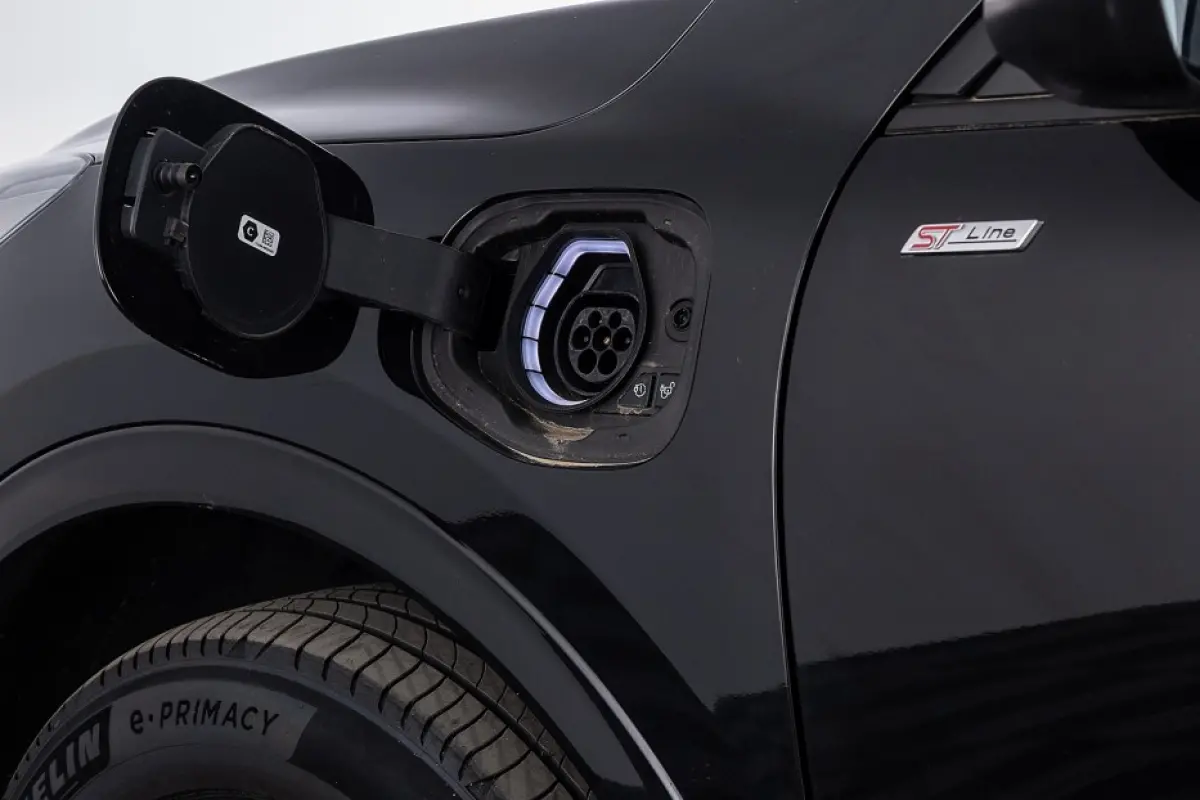 2.5 PHEV ST-Line | Full LED | NAVI | CAMERA