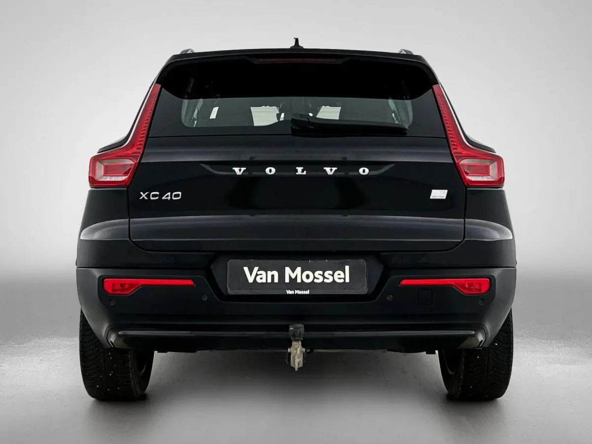 1.5 T5 Plus Dark | HARMAN KARDON | NAVIGATIE | MEMORY STOELEN | STOELVERWARMING | STUURVERWARMING | NAVIGATIE | TREKHAAK |