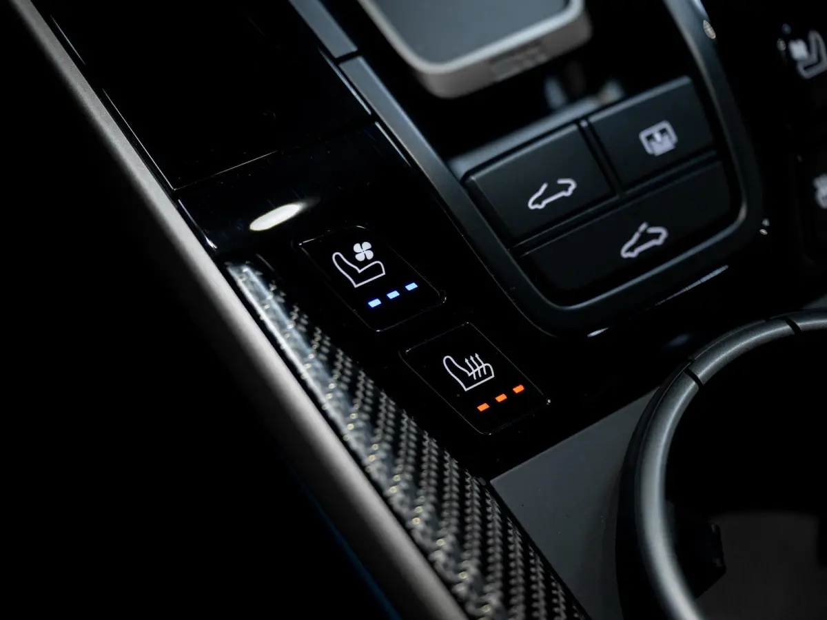 3.6 Turbo S | FACELIFT | SportDesign | Lift | Carbon | Burmester | InnoDrive |