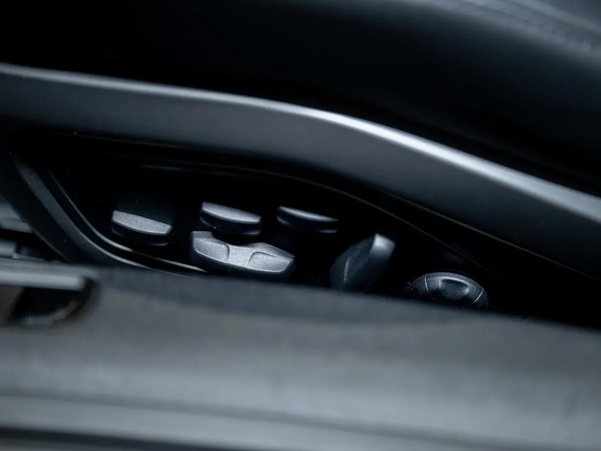 3.6 Turbo S | FACELIFT | SportDesign | Lift | Carbon | Burmester | InnoDrive |