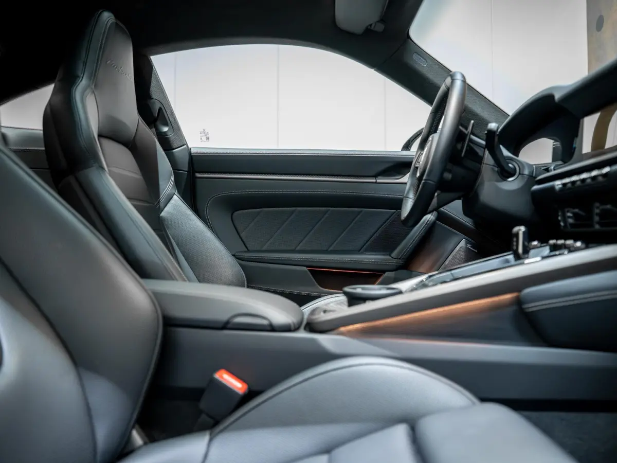 3.6 Turbo S | FACELIFT | SportDesign | Lift | Carbon | Burmester | InnoDrive |