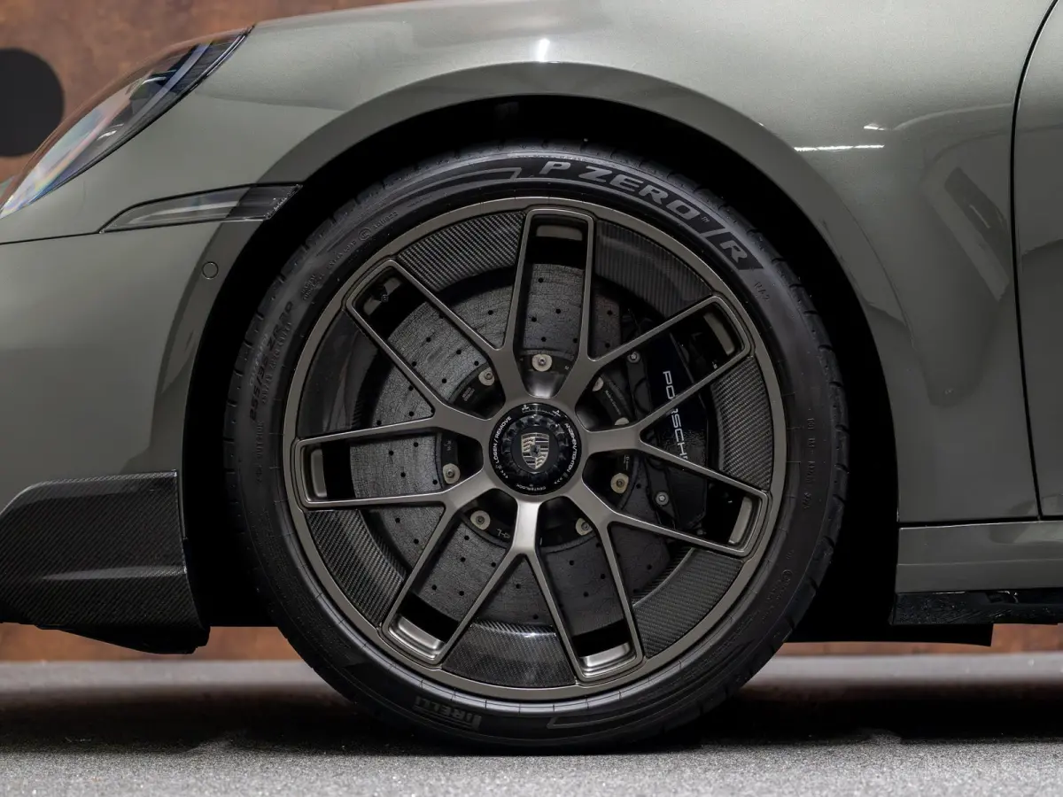 3.6 Turbo S | FACELIFT | SportDesign | Lift | Carbon | Burmester | InnoDrive |
