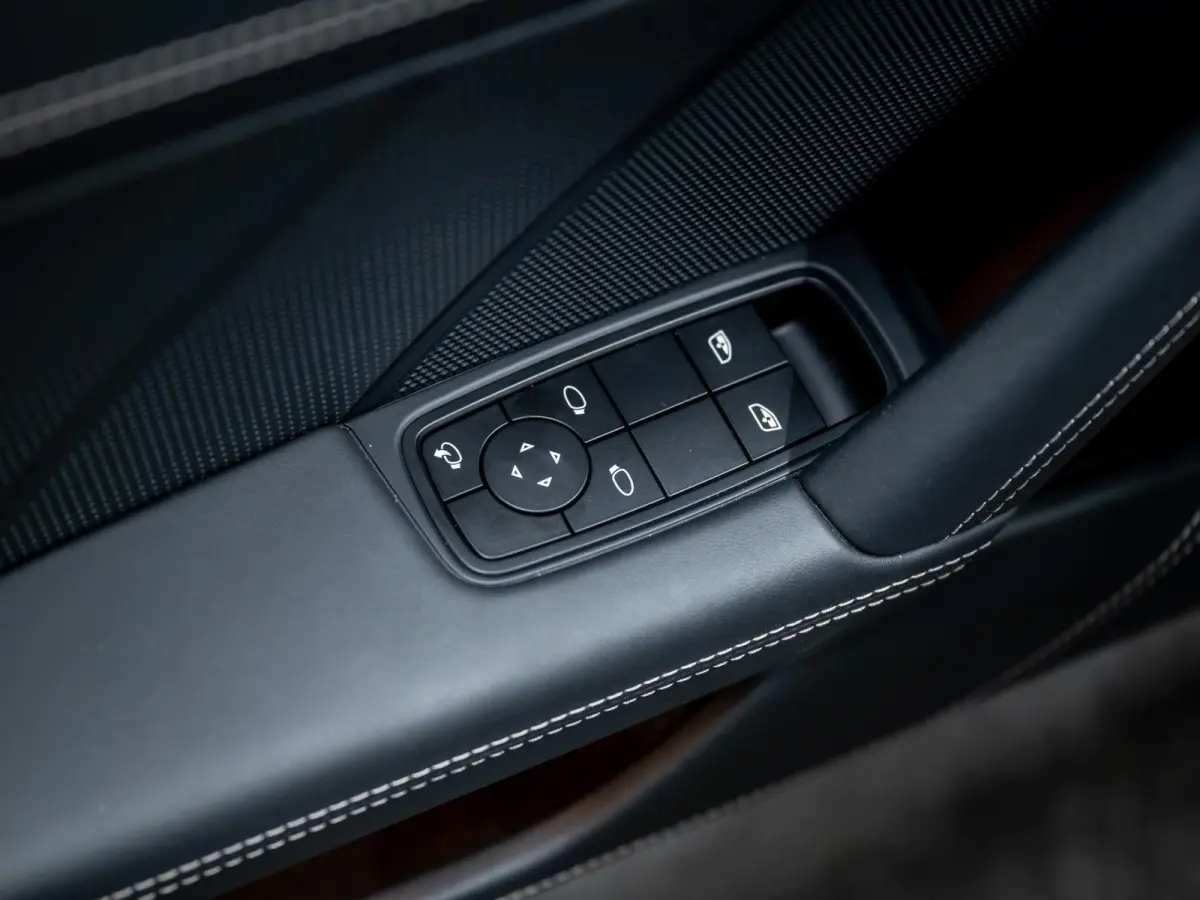 3.6 Turbo S | FACELIFT | SportDesign | Lift | Carbon | Burmester | InnoDrive |