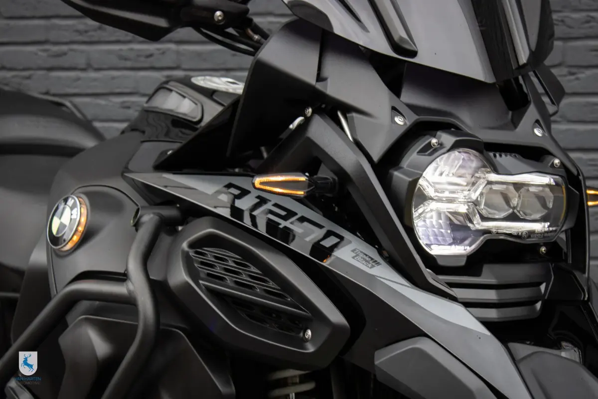 Triple Black! / Super dikke special!