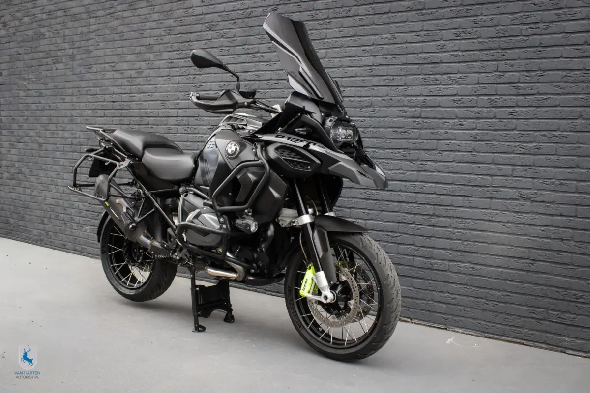 Triple Black! / Super dikke special!