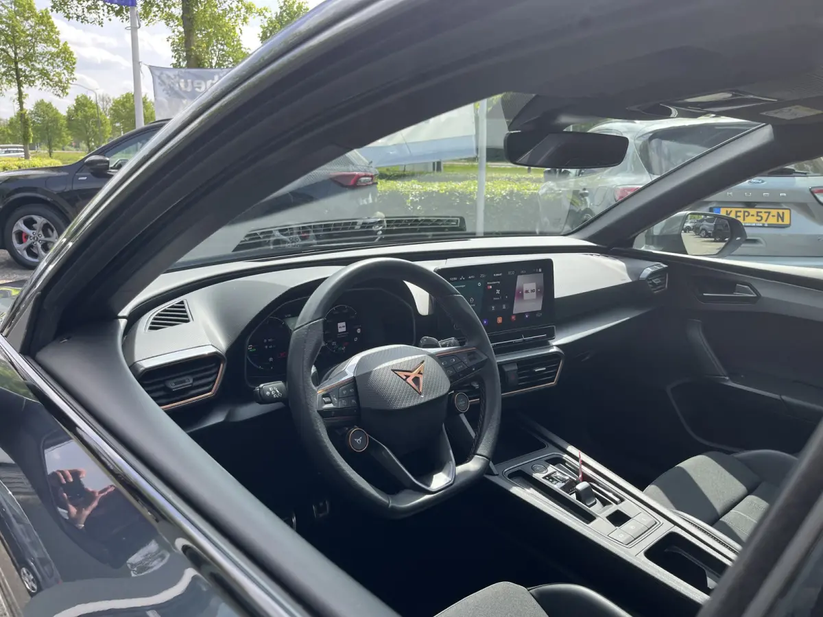 1.4 e-Hybrid VZ Performance 204pk/150kW DSG Automaat | Full Options | SoH 89% | Panodak | Virtual Cockpit | iACC | Side Assist |