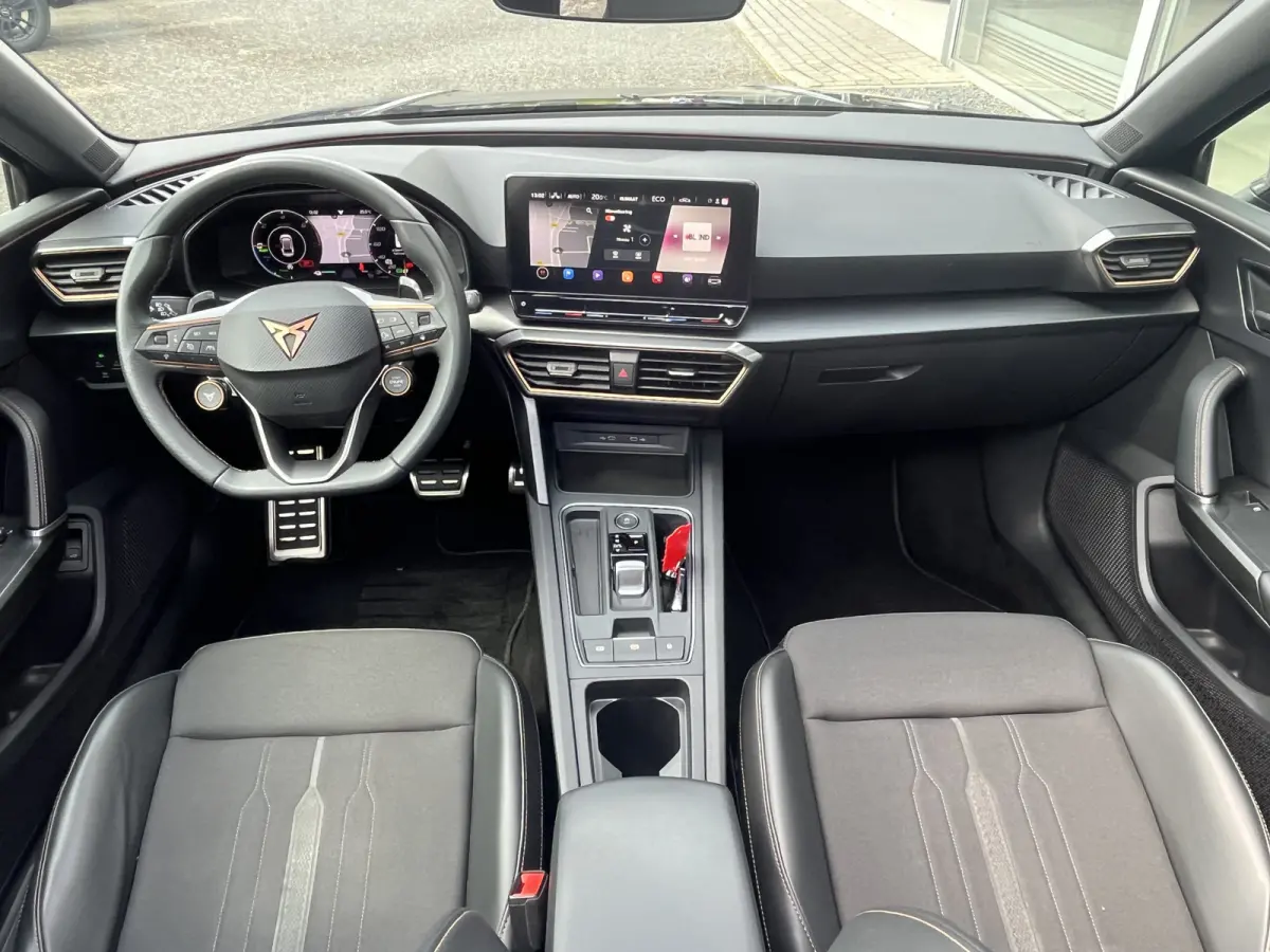 1.4 e-Hybrid VZ Performance 204pk/150kW DSG Automaat | Full Options | SoH 89% | Panodak | Virtual Cockpit | iACC | Side Assist |