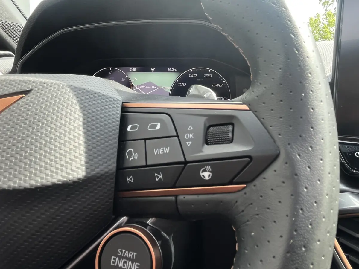 1.4 e-Hybrid VZ Performance 204pk/150kW DSG Automaat | Full Options | SoH 89% | Panodak | Virtual Cockpit | iACC | Side Assist |