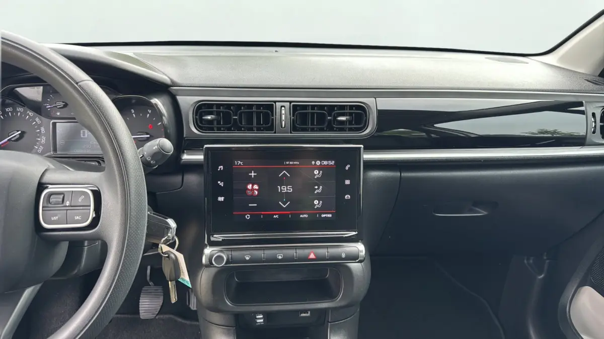 1.2 PureTech Feel INCL. NIEUWE DISTRIBUTIERIEM 88147 KM !!!! CARPLAY/ANDROID AUTO