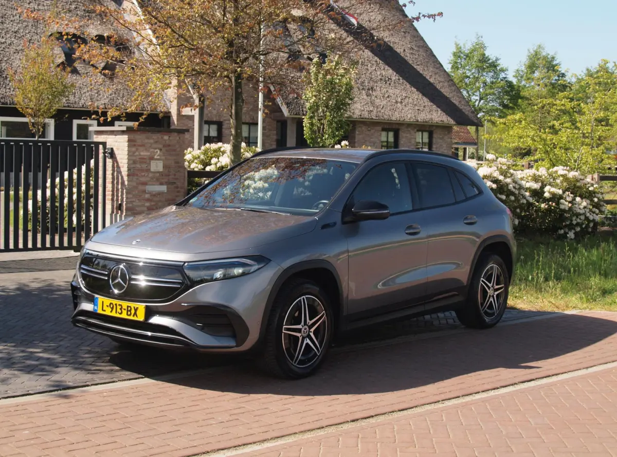 250 Business Solution AMG 67 kWh | SOH 96% | Camera | Sfeerverlichting | ACC | LED | NL-Auto |