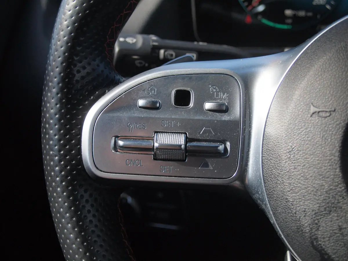250 Business Solution AMG 67 kWh | SOH 96% | Camera | Sfeerverlichting | ACC | LED | NL-Auto |