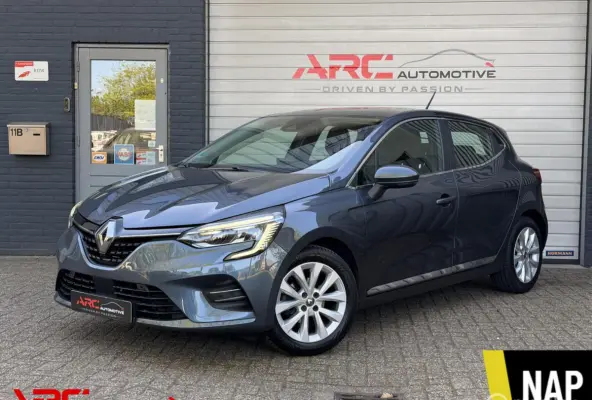 1.0 TCe Intens Navi/Camera/Lane assist/Keyless