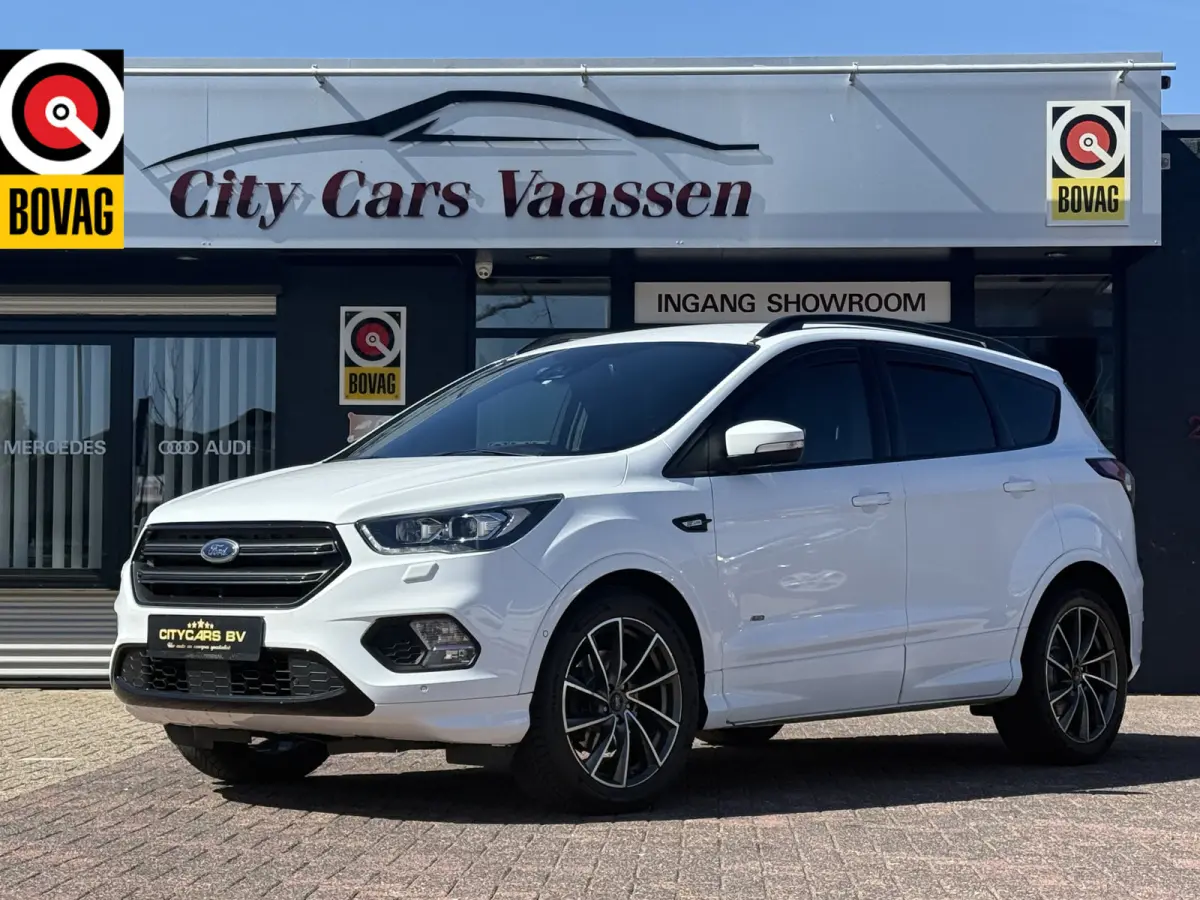 2.0 ST-Line automaat 4x4 243 pk Apple carplay camera climate ctr cruise ctr elktr trekhaak half leder/alcantara lmv 19 inch keyless entry dealer onderhouden
