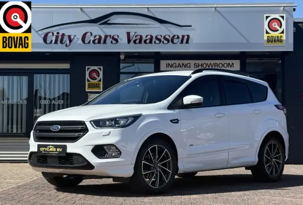 2.0 ST-Line automaat 4x4 243 pk Apple carplay camera climate ctr cruise ctr elktr trekhaak half leder/alcantara lmv 19 inch keyless entry dealer onderhouden