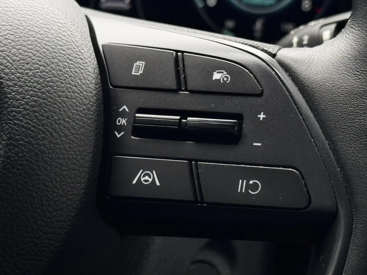 1.0 T-GDI Comfort Smart | 100 PK | Camera | Stoel + Stuurverwarming | Climate Control | Navigatie by App