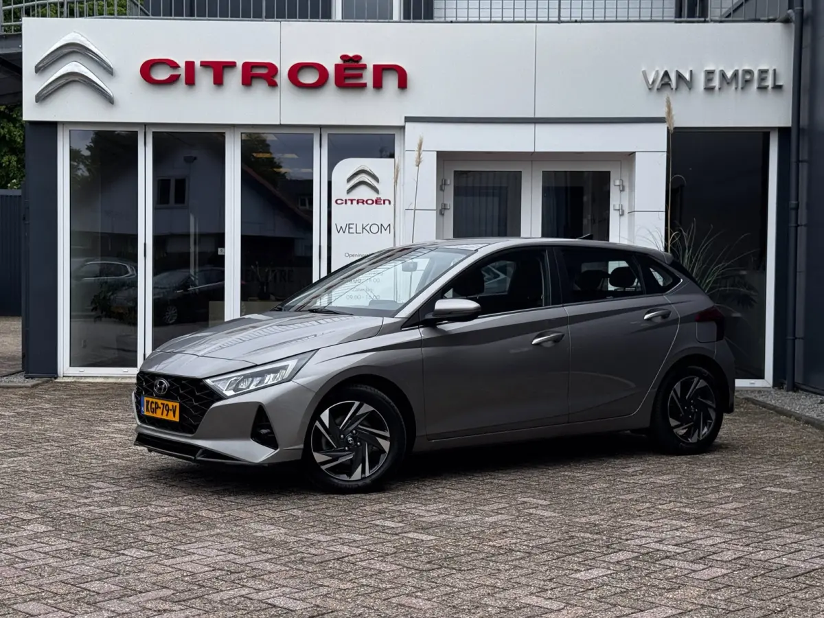 1.0 T-GDI Comfort Smart | 100 PK | Camera | Stoel + Stuurverwarming | Climate Control | Navigatie by App