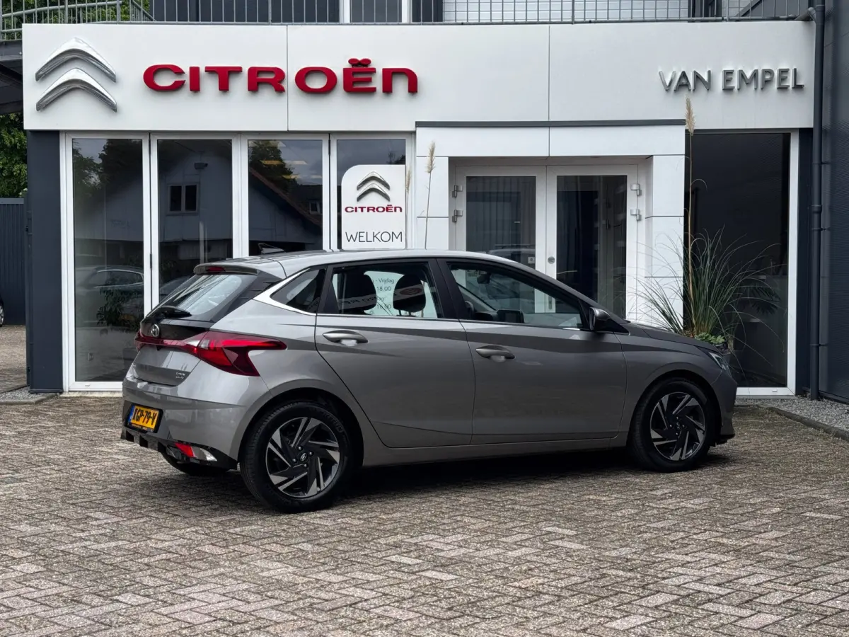 1.0 T-GDI Comfort Smart | 100 PK | Camera | Stoel + Stuurverwarming | Climate Control | Navigatie by App