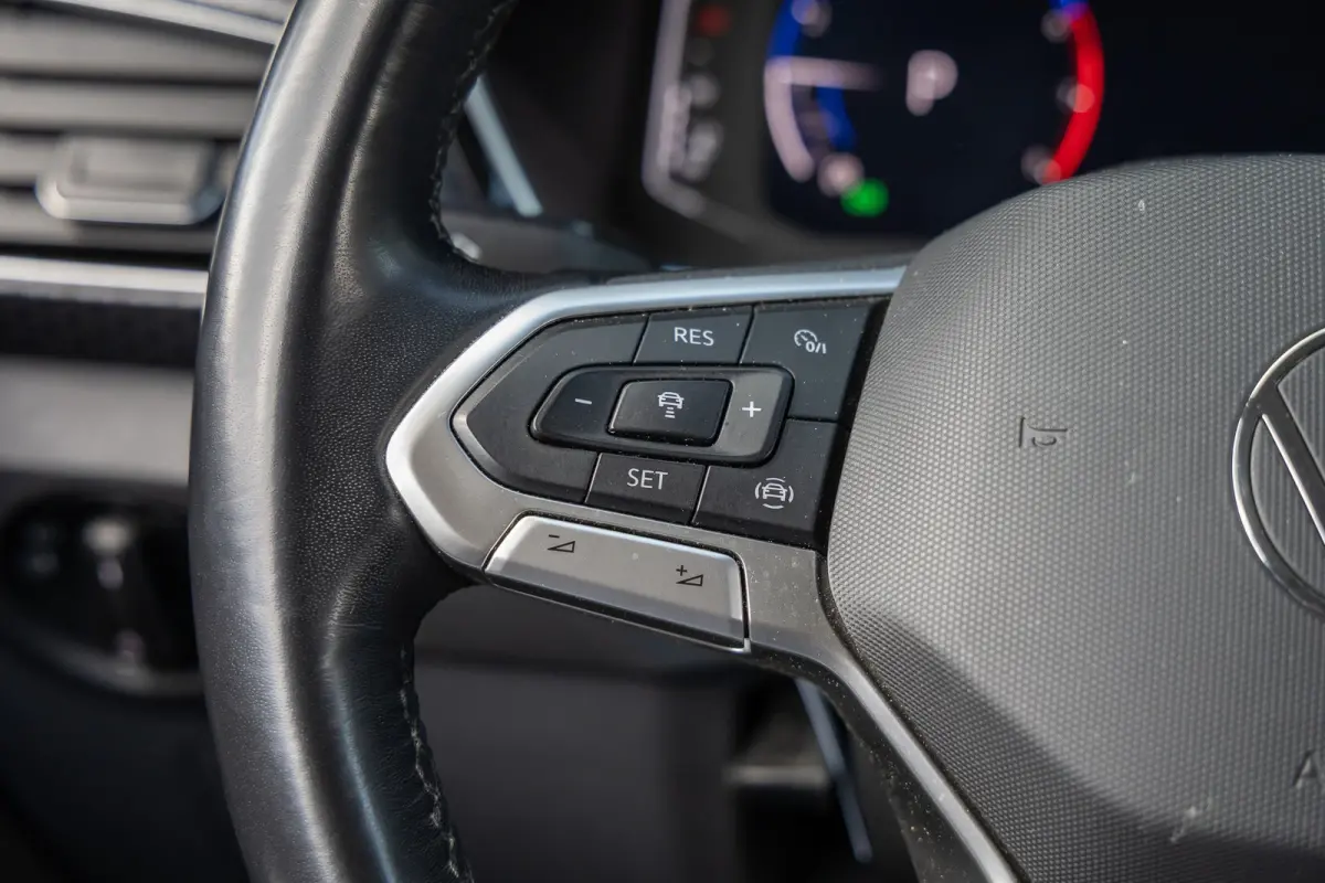 1.5 TSI Style Business R | Camera | BLIS | Beats audio | Dodehoek Detectie | Trekhaak | Keylles | Apple Carplay | 4-season banden | Stoelverwarming | Digidash | 100% Netjes Onderhouden |