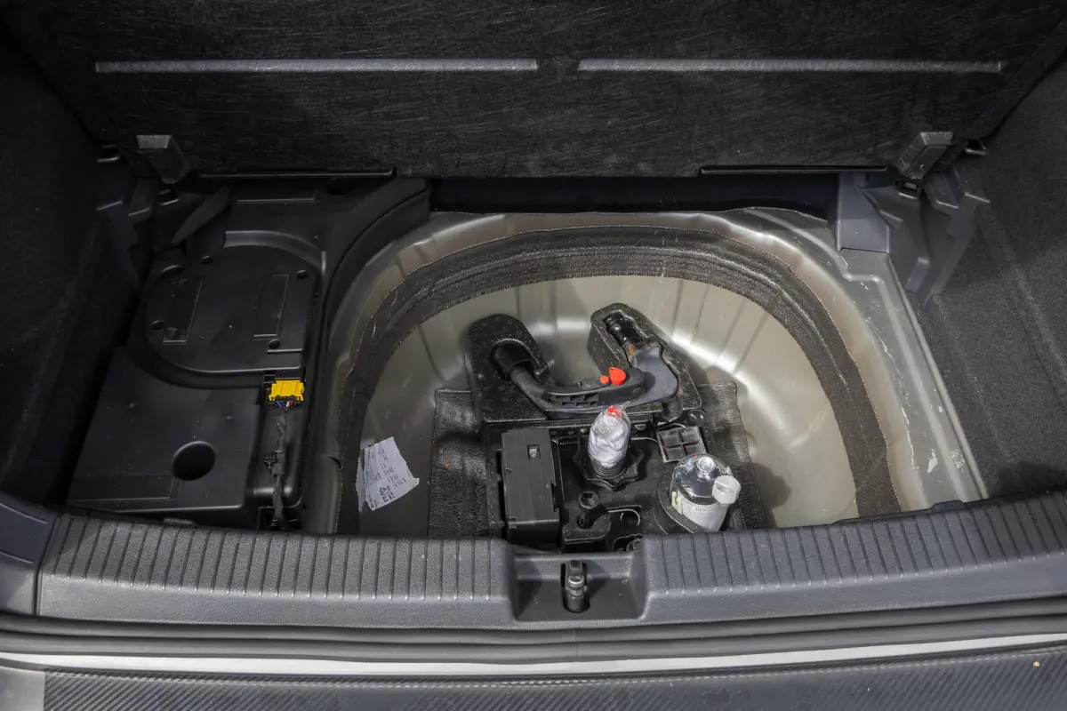 1.5 TSI Style Business R | Camera | BLIS | Beats audio | Dodehoek Detectie | Trekhaak | Keylles | Apple Carplay | 4-season banden | Stoelverwarming | Digidash | 100% Netjes Onderhouden |