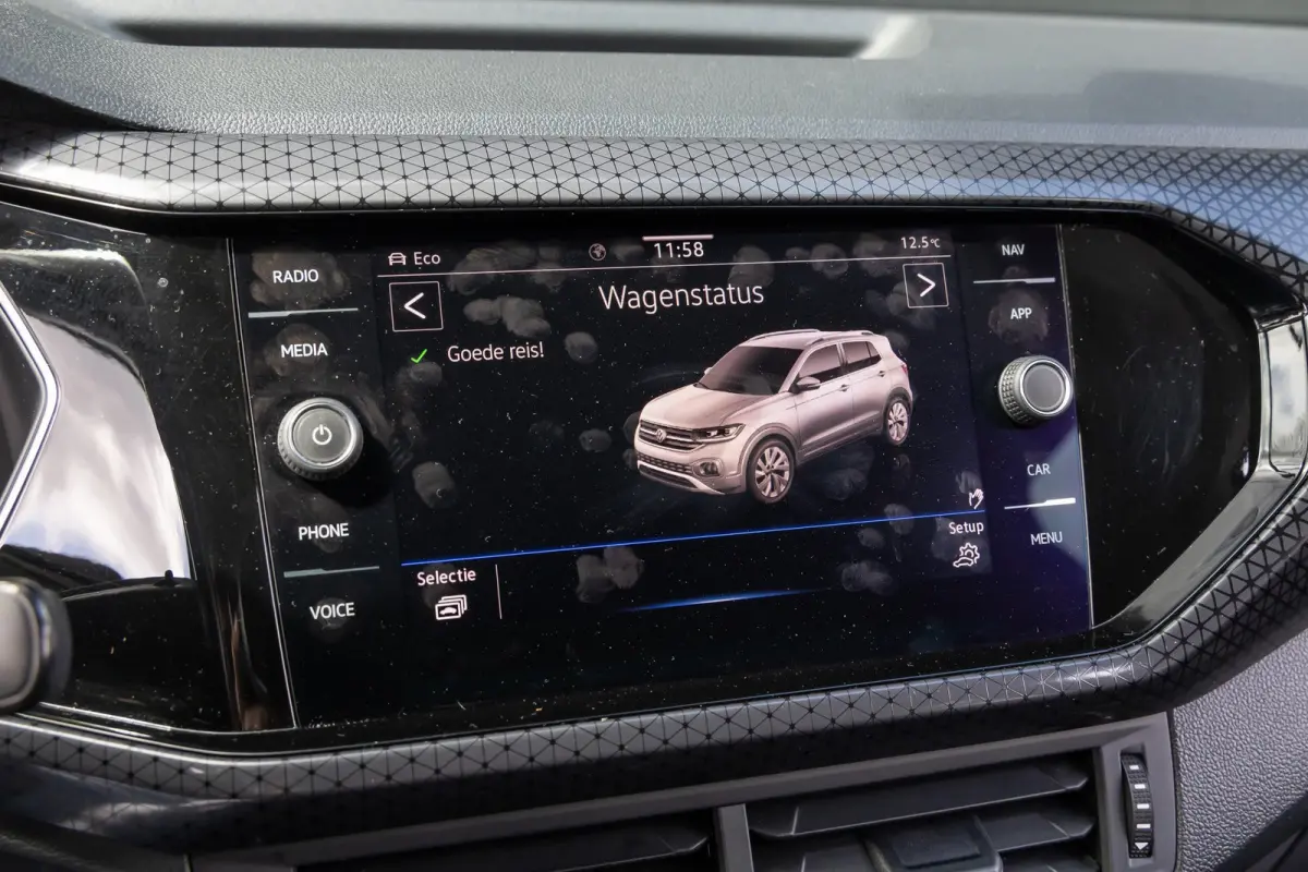 1.5 TSI Style Business R | Camera | BLIS | Beats audio | Dodehoek Detectie | Trekhaak | Keylles | Apple Carplay | 4-season banden | Stoelverwarming | Digidash | 100% Netjes Onderhouden |