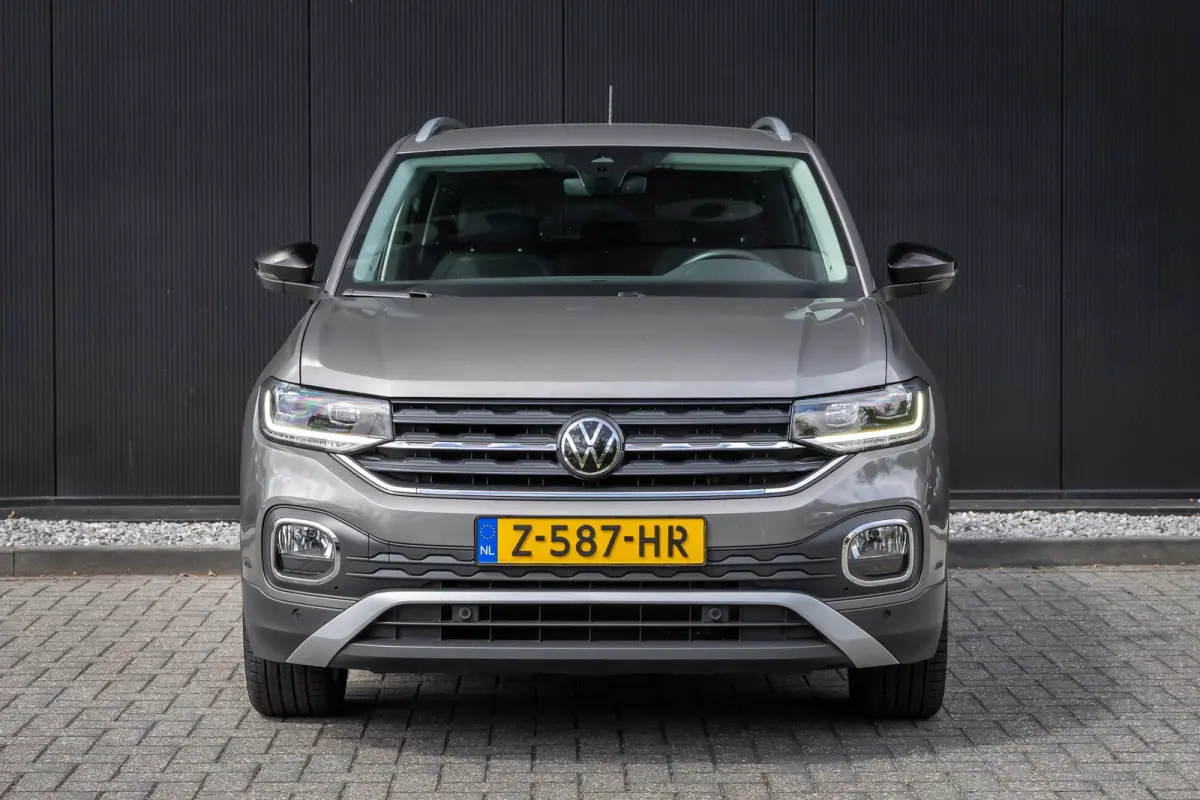 1.5 TSI Style Business R | Camera | BLIS | Beats audio | Dodehoek Detectie | Trekhaak | Keylles | Apple Carplay | 4-season banden | Stoelverwarming | Digidash | 100% Netjes Onderhouden |