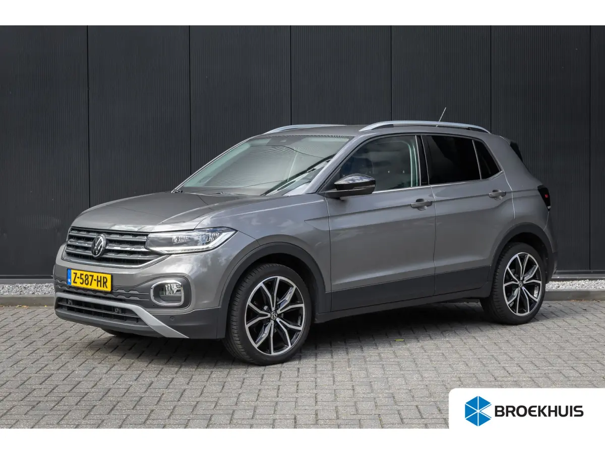 1.5 TSI Style Business R | Camera | BLIS | Beats audio | Dodehoek Detectie | Trekhaak | Keylles | Apple Carplay | 4-season banden | Stoelverwarming | Digidash | 100% Netjes Onderhouden |