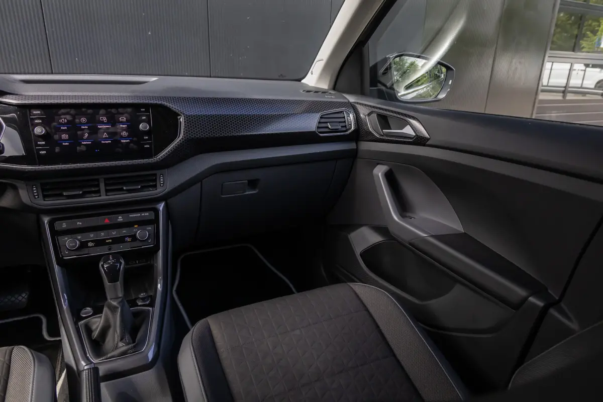 1.5 TSI Style Business R | Camera | BLIS | Beats audio | Dodehoek Detectie | Trekhaak | Keylles | Apple Carplay | 4-season banden | Stoelverwarming | Digidash | 100% Netjes Onderhouden |