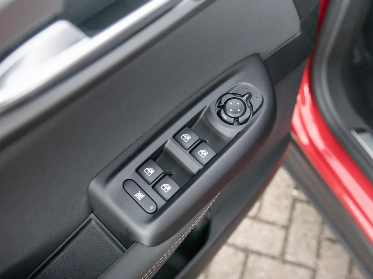 1.3 Ibrida Plug-In Q4 270pk AWD Ti | Tech Pack | 19" | Bicolore