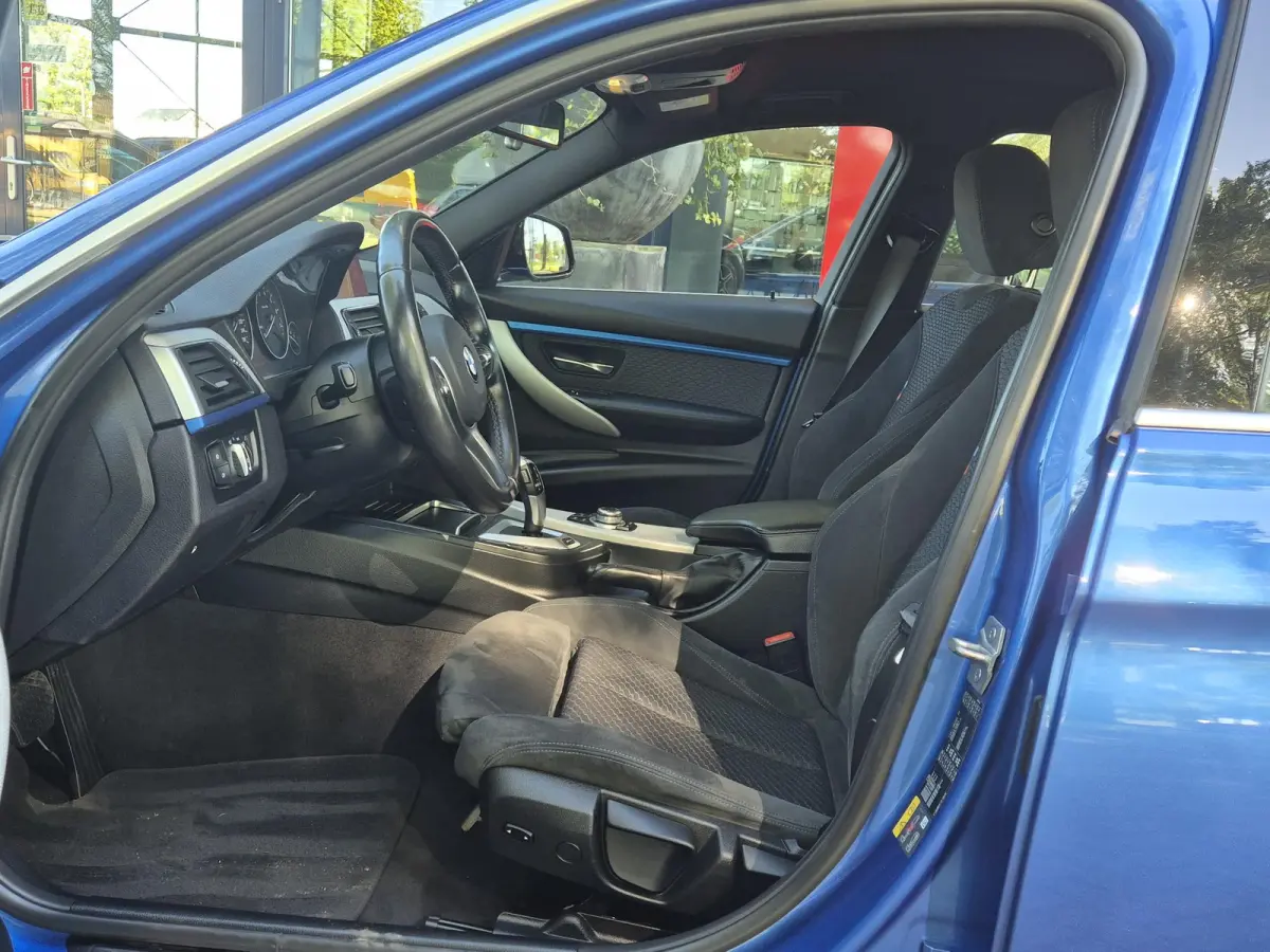 330e IPERFORMANCE AUTOMAAT | SOH 86% | M-Sportpakket | Navi | ECC | PDC | 18inch | Cruise Control