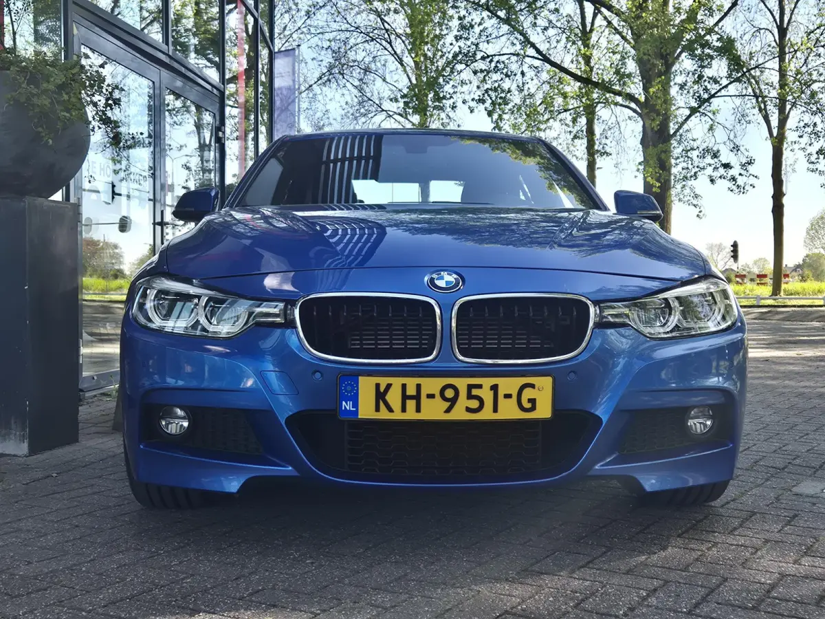 330e IPERFORMANCE AUTOMAAT | SOH 86% | M-Sportpakket | Navi | ECC | PDC | 18inch | Cruise Control