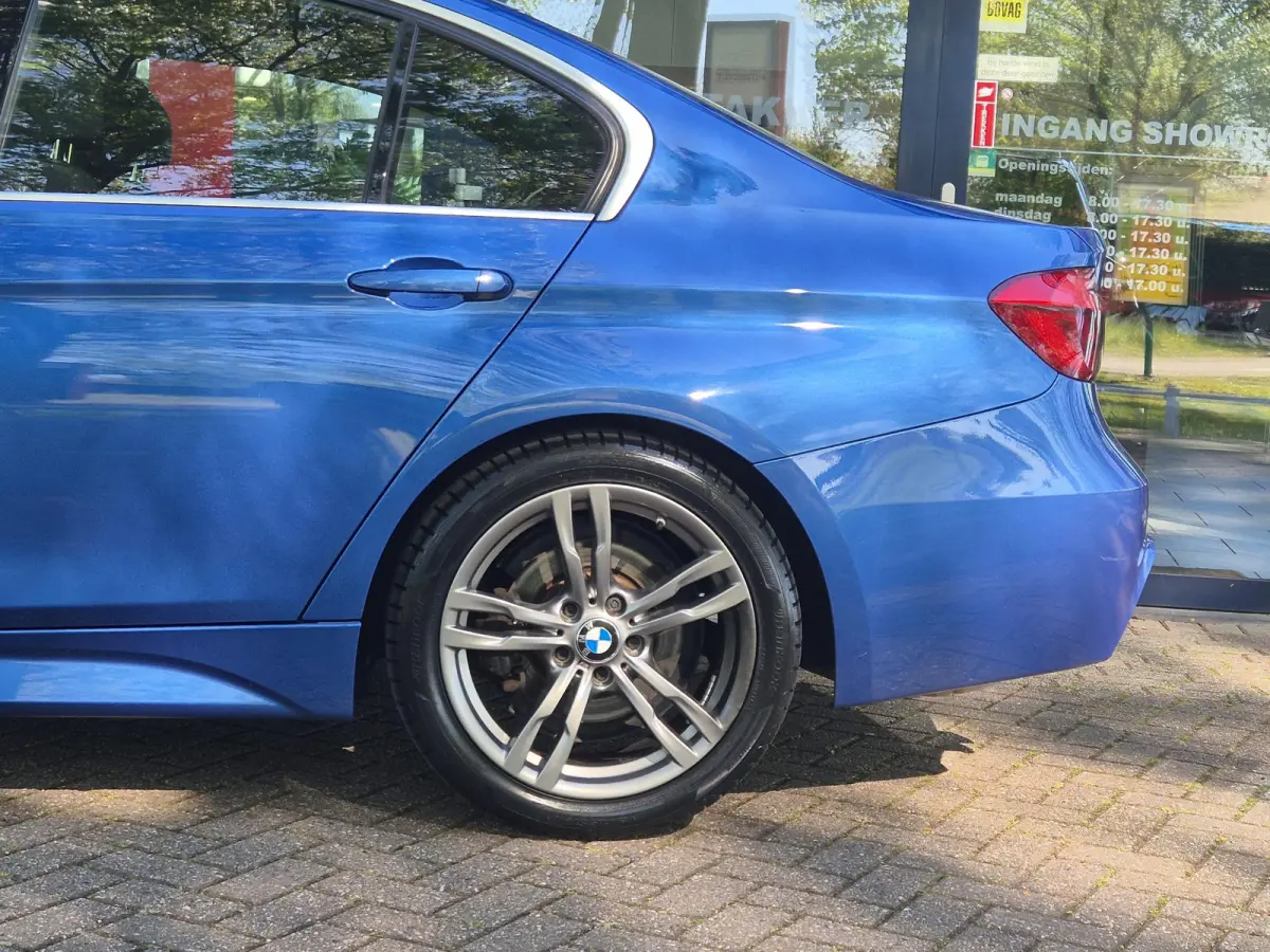 330e IPERFORMANCE AUTOMAAT | SOH 86% | M-Sportpakket | Navi | ECC | PDC | 18inch | Cruise Control