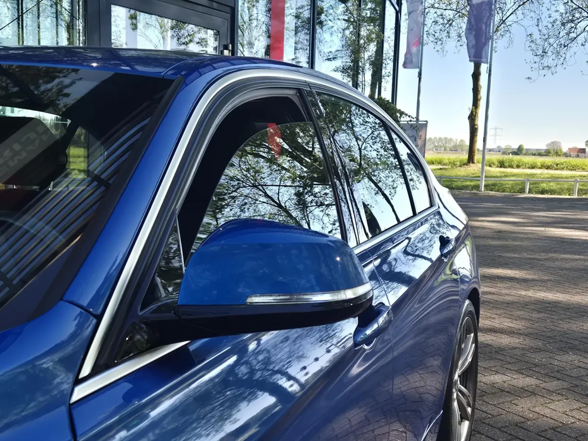 330e IPERFORMANCE AUTOMAAT | SOH 86% | M-Sportpakket | Navi | ECC | PDC | 18inch | Cruise Control