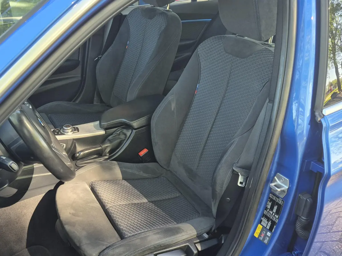 330e IPERFORMANCE AUTOMAAT | SOH 86% | M-Sportpakket | Navi | ECC | PDC | 18inch | Cruise Control
