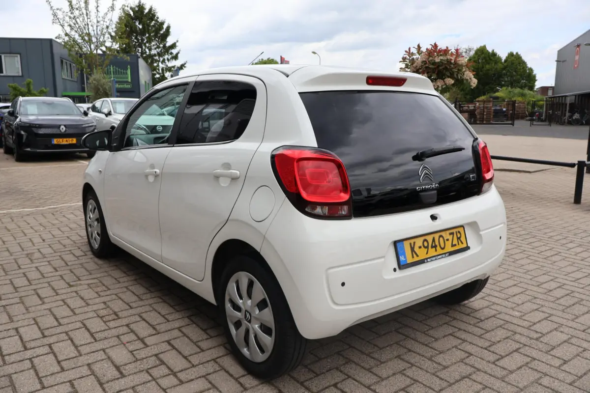 1.0 VTi Feel 1e Eigenaar | NL-Auto | Volledig Onderh | BTW | Airco | Bluetooth | cruise | DAB | Hill-Hold | LED | Stuur Bekrachtiging | PDC | Mistlampen