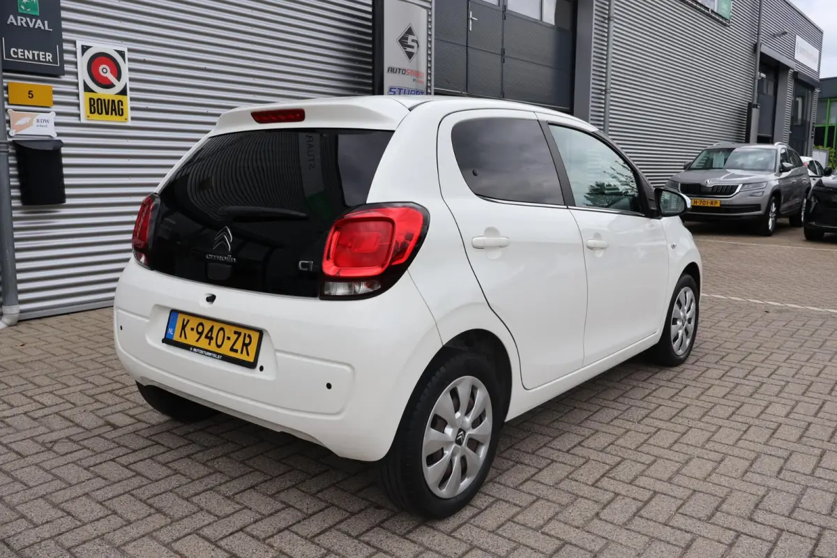 1.0 VTi Feel 1e Eigenaar | NL-Auto | Volledig Onderh | BTW | Airco | Bluetooth | cruise | DAB | Hill-Hold | LED | Stuur Bekrachtiging | PDC | Mistlampen