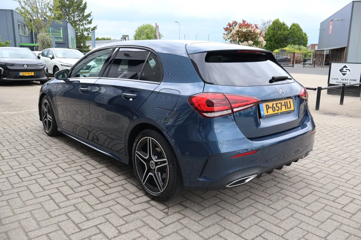 180 Business Solution AMG 1e Eigenaar | Volledig Onderh | BTW | NAP | Widescreen | Sfeer | Stoelverwarming | Carplay | Navi | Camera | Climate | Keyless | Bots | PDC