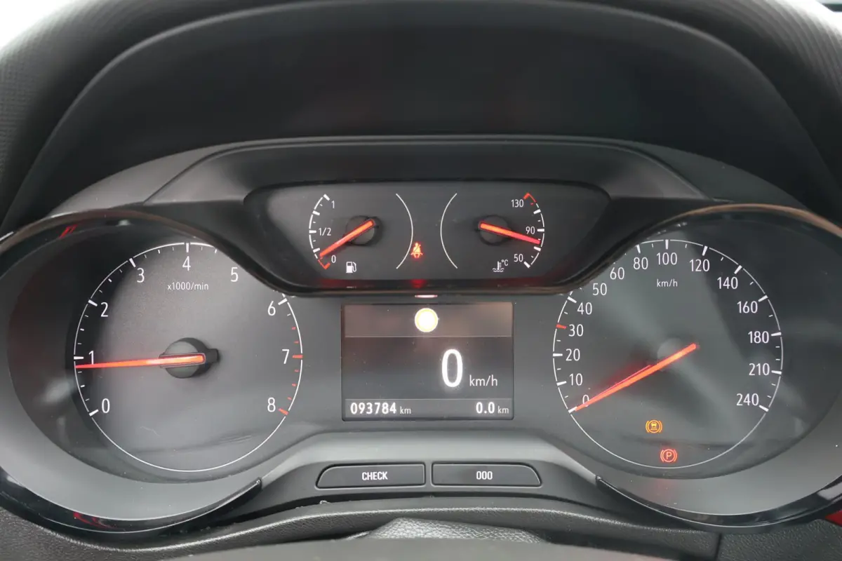 1.2 Turbo GS Line 1e Eigenaar | Dealer Onderh | NL-Auto | BTW | NEW Distributie | Camera | Navi | Climate | Led | Cruise | Carplay | PDC | Start/Stop | Hill-Hold