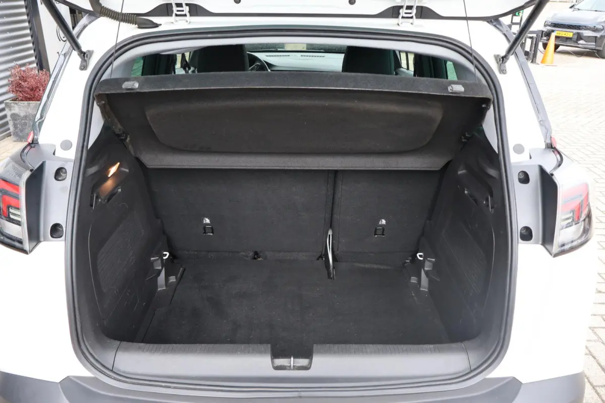 1.2 Turbo GS Line 1e Eigenaar | Dealer Onderh | NL-Auto | BTW | NEW Distributie | Camera | Navi | Climate | Led | Cruise | Carplay | PDC | Start/Stop | Hill-Hold