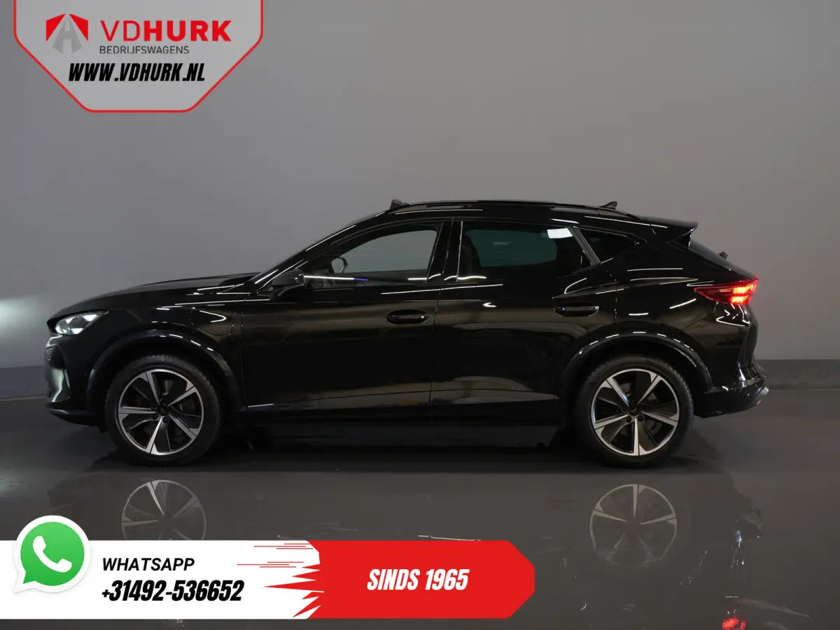 1.5 TSI e-Hybrid 272 pk VZ Performance Pano/ Sennheiser/ Memory/ Elek.Klep./ Matrix/ Adapt.Cruise/ Stoelverw./ Carplay/ Stuurverw.