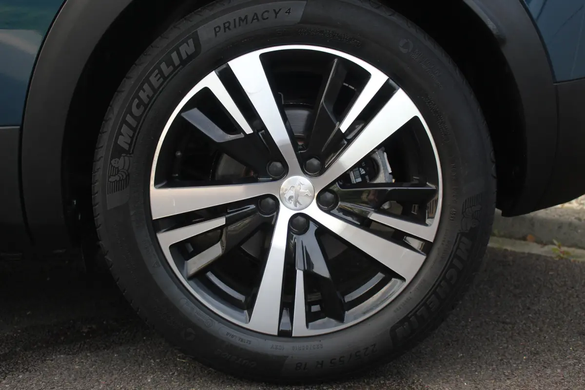 1.6 HYbrid 225 GT Pack Business | UNIEK ! | Leder | Memory | Adaptive Cruise & Drive Assist | Elec. Achterklep | Pdc | Camera | | UNIEK ! | Leder | Memory | Adaptive Cruise & Drive Assist | 