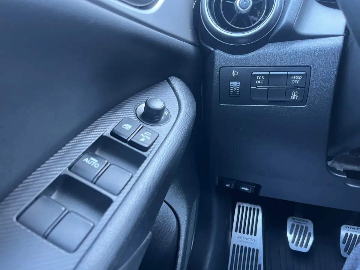 2.0 SkyActiv-G 120 Sport Selected NL.Auto/Trekhaak/Navigatie/Cruise-control/Climatronic/2de Eigenaar/All seasonbanden
