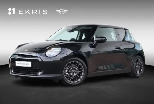 Cooper E Essential XS 40.7 kWh | SoH 99% | Carplay | Navigatie | 17" U-Spoke grey | Driving Assistant