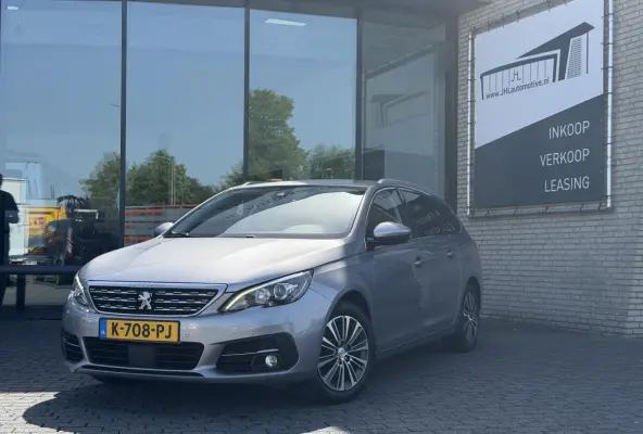 1.2 Allure*ECC*ACC*NAVI*CAM*CARPLAY*