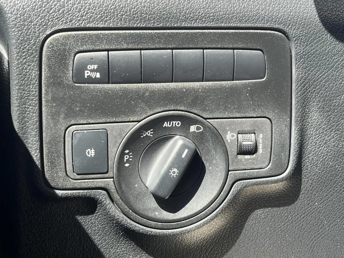 111 CDI Lang*NAVI*CAM*CRUISE*ECC*TEL*LM*