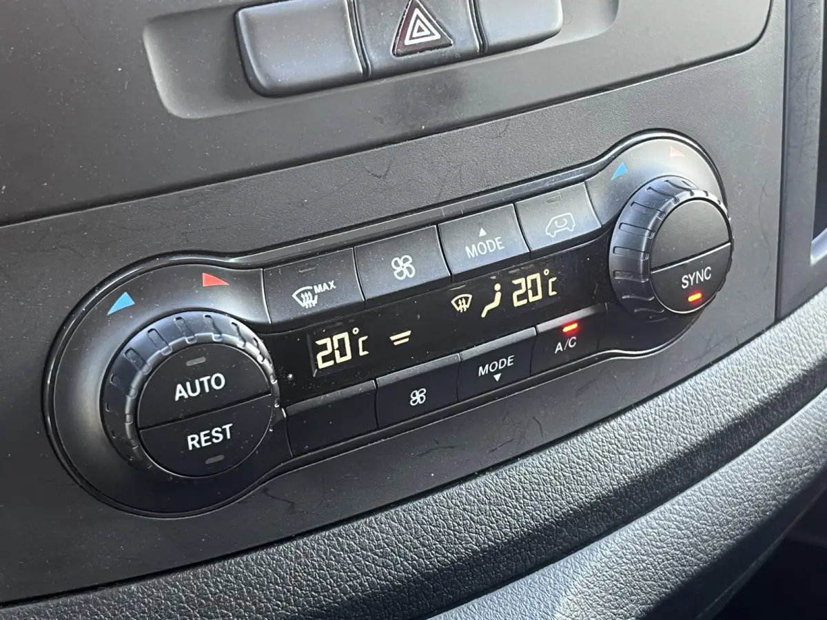 111 CDI Lang*NAVI*CAM*CRUISE*ECC*TEL*LM*