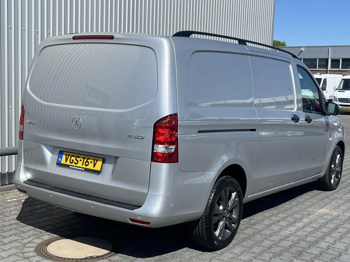 111 CDI Lang*NAVI*CAM*CRUISE*ECC*TEL*LM*